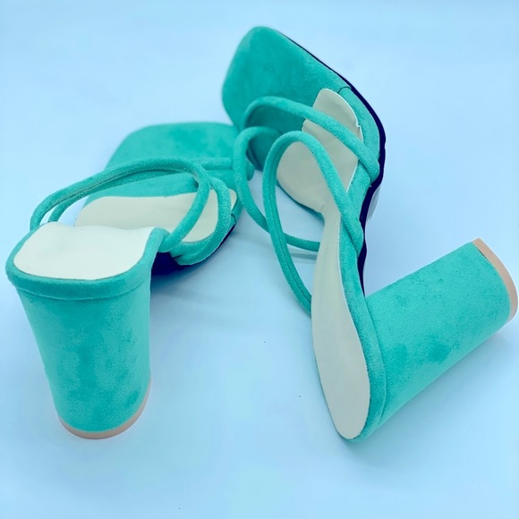 Green block heel - Picture 2 of 4